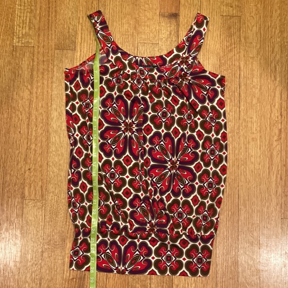 Rampage Red and Brown Print Top Size Medium - Picture 11 of 11